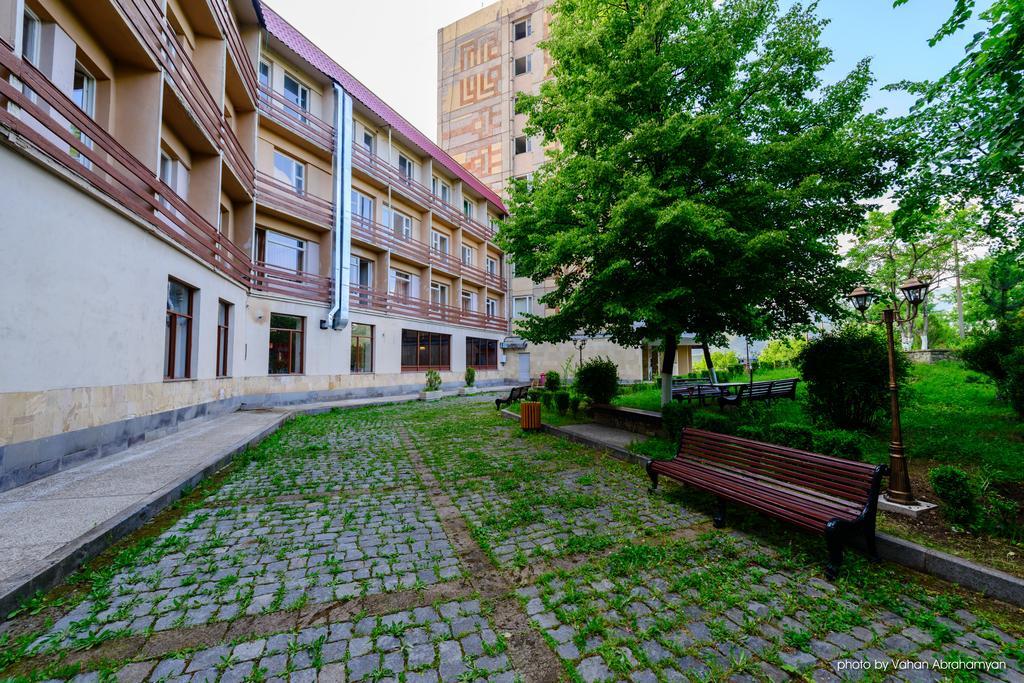 Kirovakan Hotel Vanadzor Exterior photo